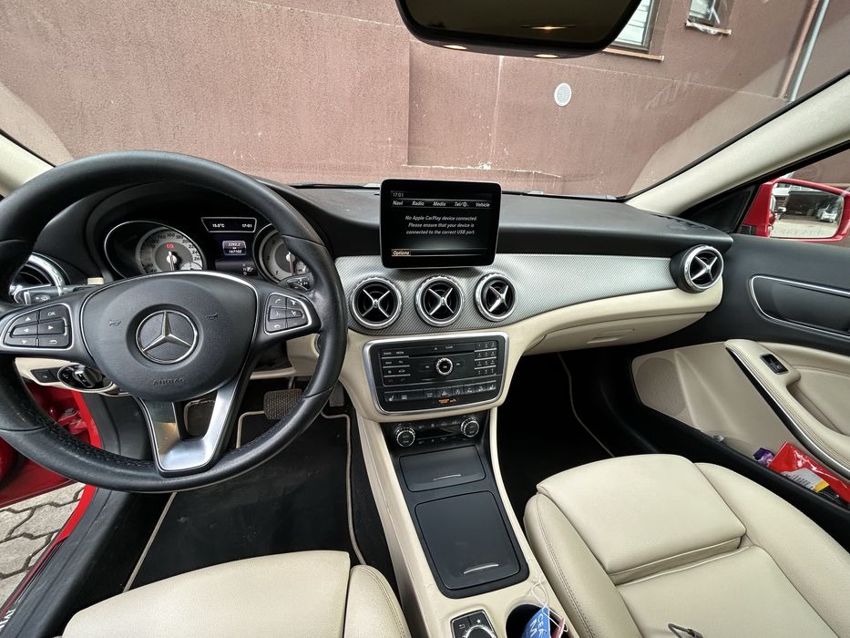 Mercedes GLA 4x4, automata, unic proprietar de noua