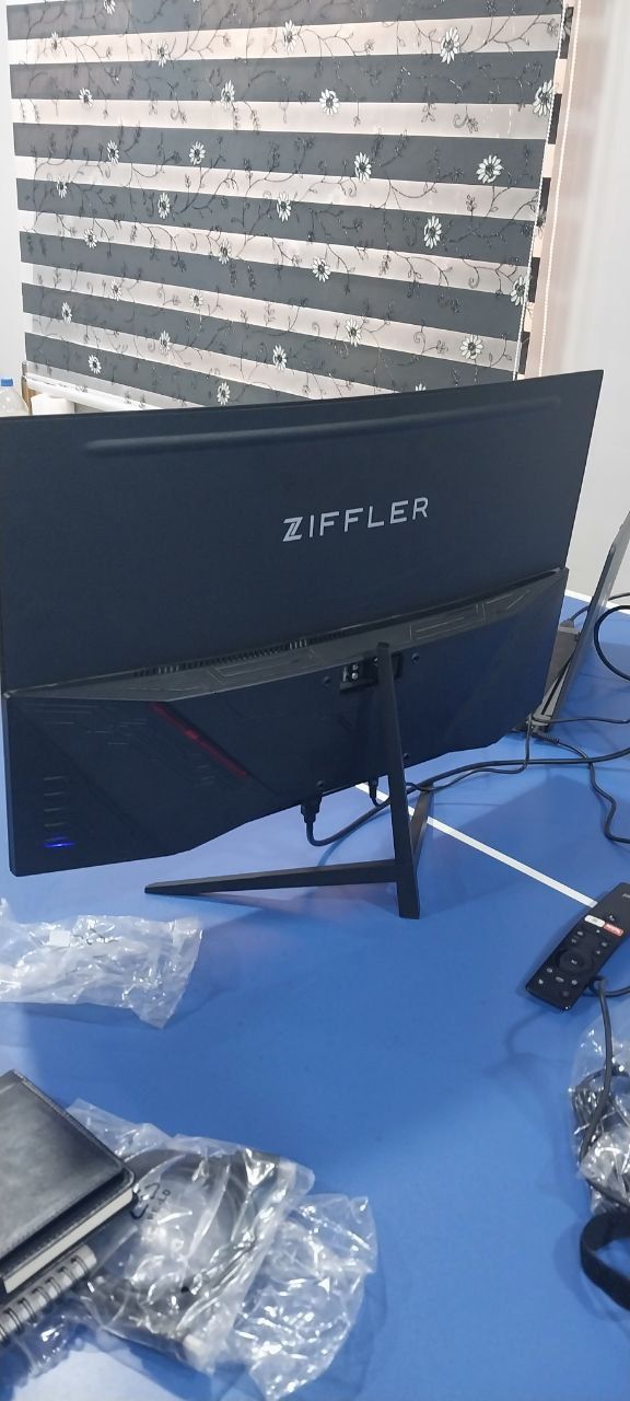 Monitor zifler 75Hz 27 curved
Sostoyaniya yaxshi 4-5 oy ishlatilgan 
K