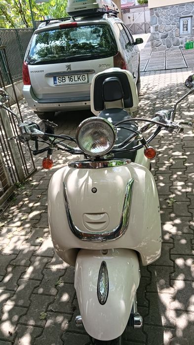 Scuter Znen de vanzare