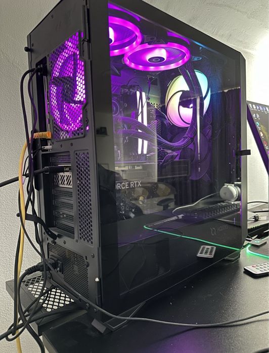 Vand Sistem Full Gaming rtx 4070 (monitor 34inch, casti gaming etc)