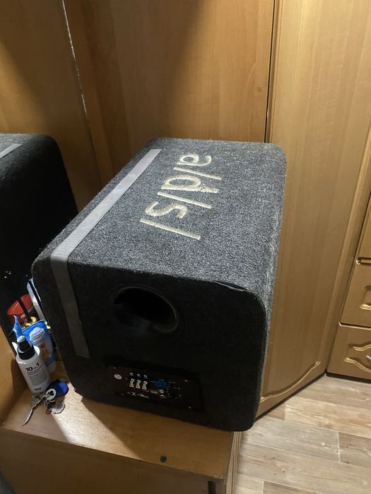 Продам саб отлично играет