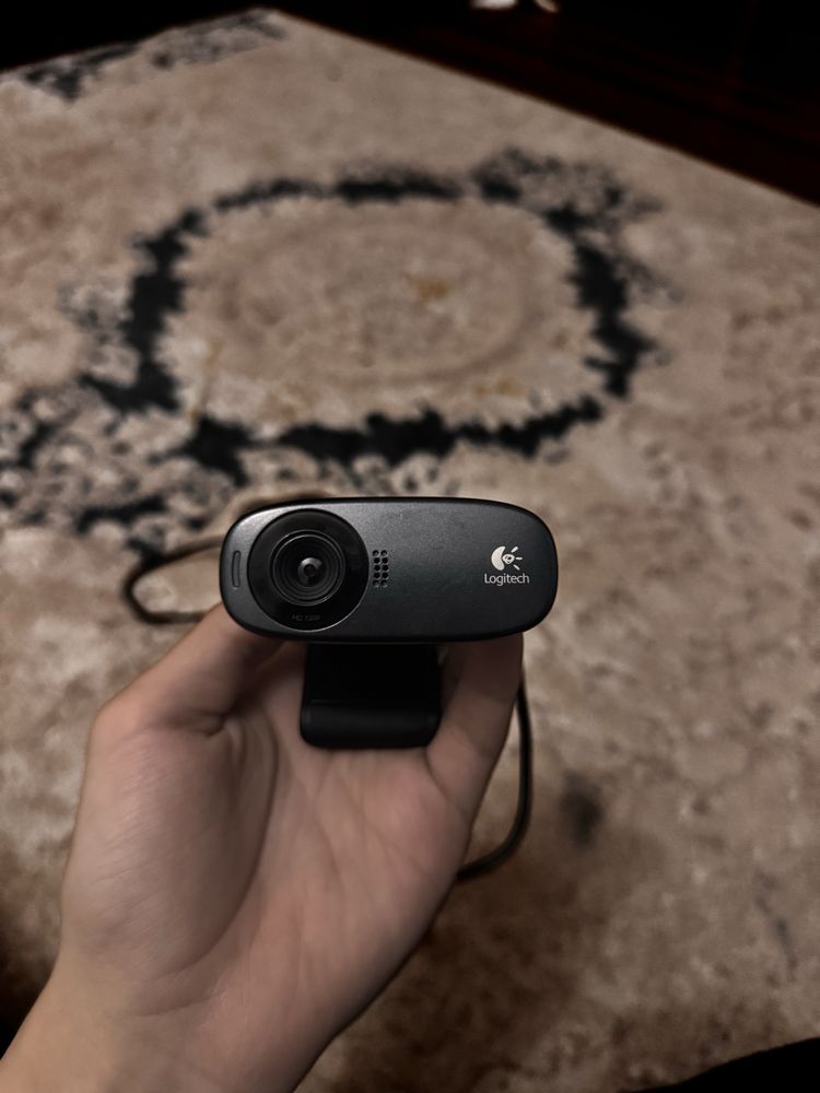 Вебкамера Logitech c310