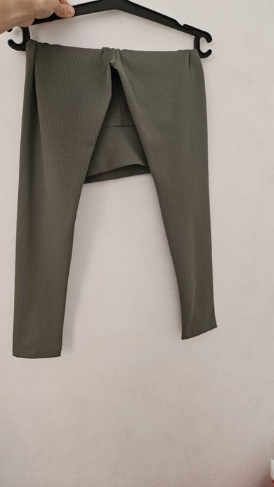 Лосины цвета хаки 42-44