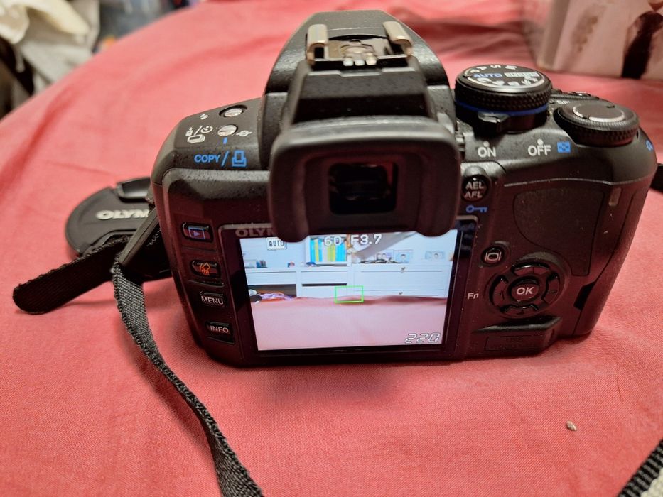 Aparat foto Olympus DSLR E 420
