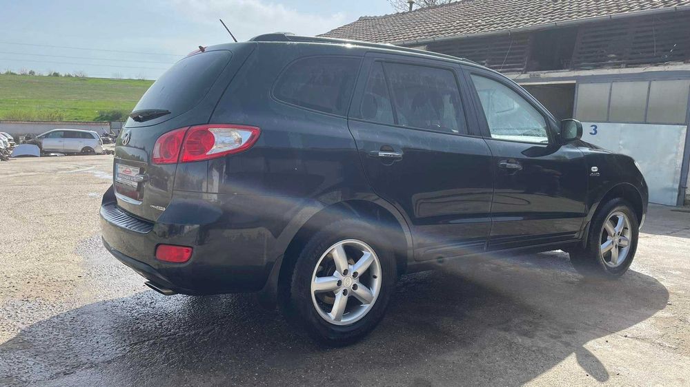 само на части Hyundai Santa Fe