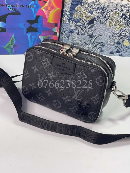 Borseta Louis Vuitton - imprimeu monogram eclipse