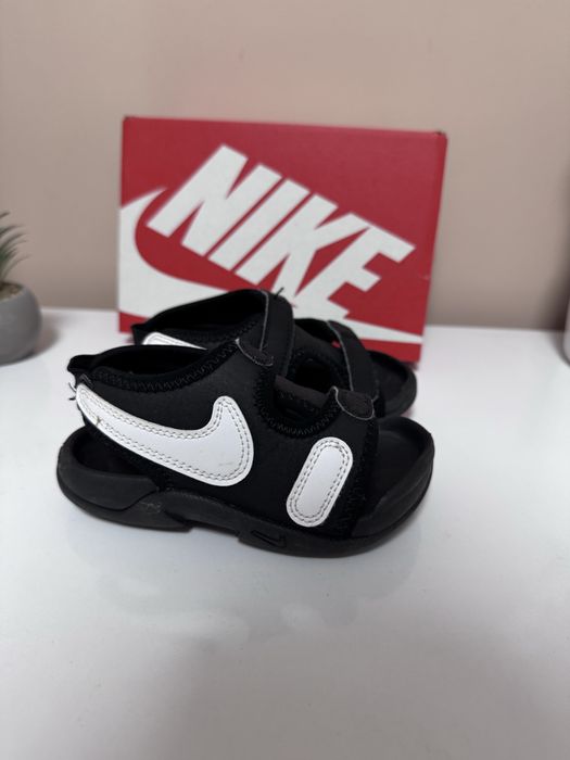 Детски сандали Nike