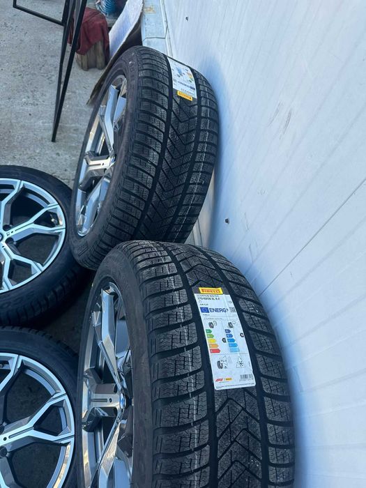 Roti noi iarna BMW X5 g05 X6 g06 R20 intr-o latime, echipare omologata