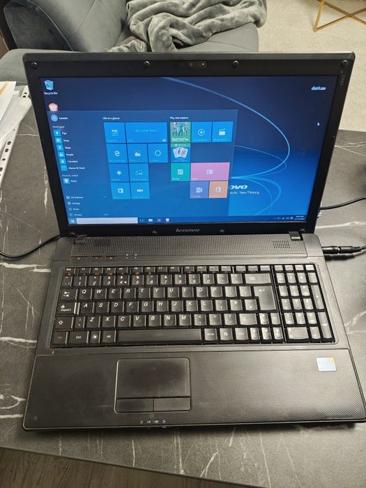 Laptop Lenovo Intel i3