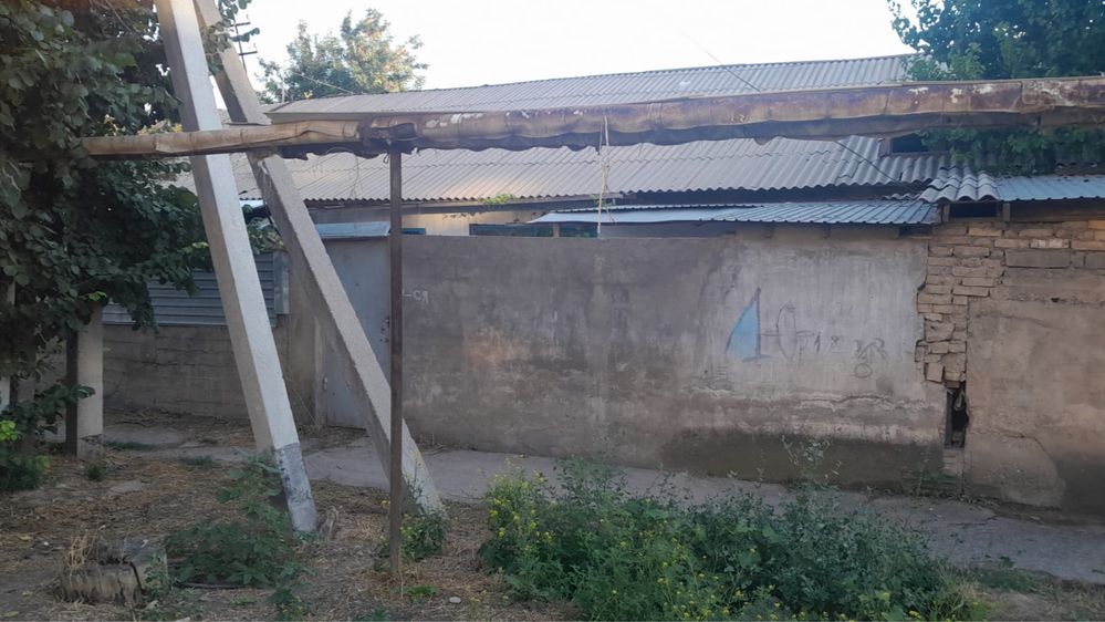 Продается  в Городе