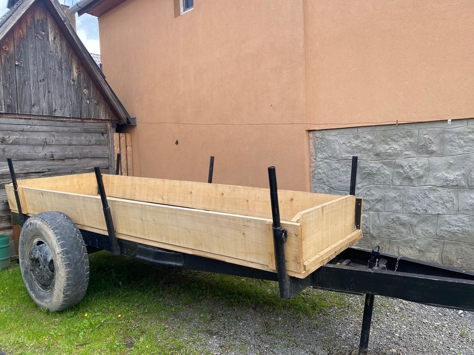 Remorca dupa tractor