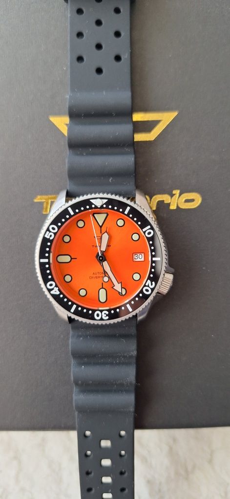 Diver 200m. Ceas automatic, nou.