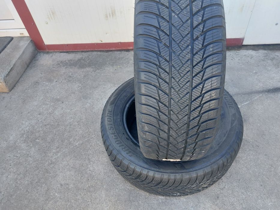 175 lei bucata! Doua anvelope M+S/IARNA 225 60 17 Bridgestone dot 2023