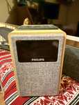 Radio Philips defect dar reparabil