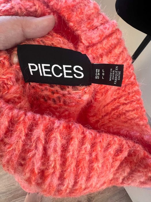 pulover tricotata Pieces