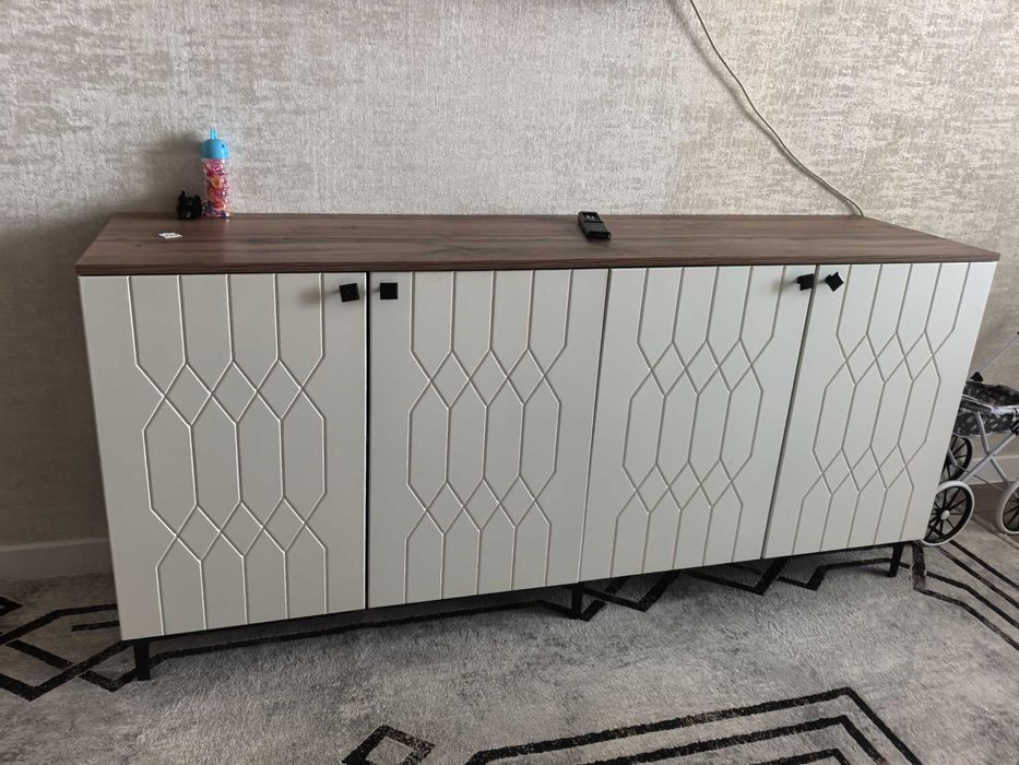 Продам тумбу шкаф