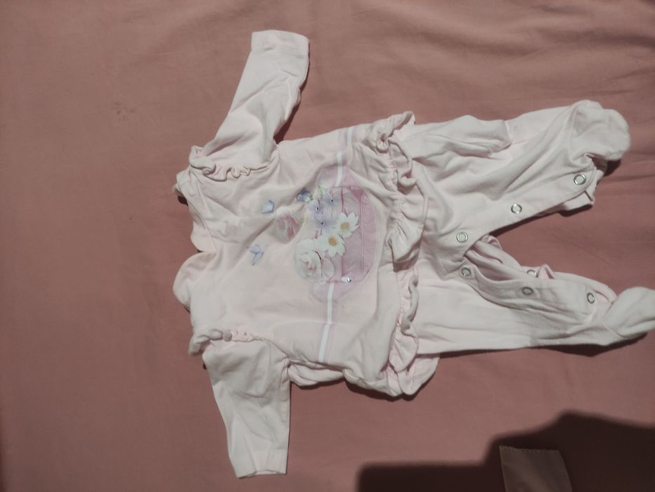 Бебешки ромпъри 0-3 месеца 56/62 размер ,подходящи за момече