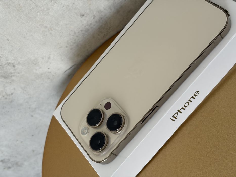 iPhone 14 Pro 256GB Gold - ca nou, liber de rețea