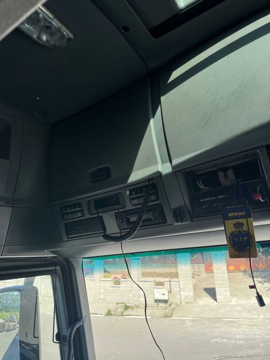 Vând ansamblu Mercedes Actros și semiremorca