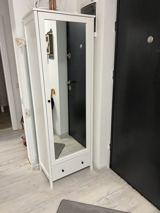 Dulap hol cu oglinda