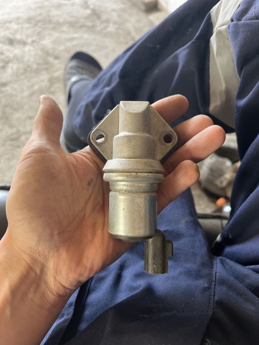 Мазда трибут клапон холостого хода