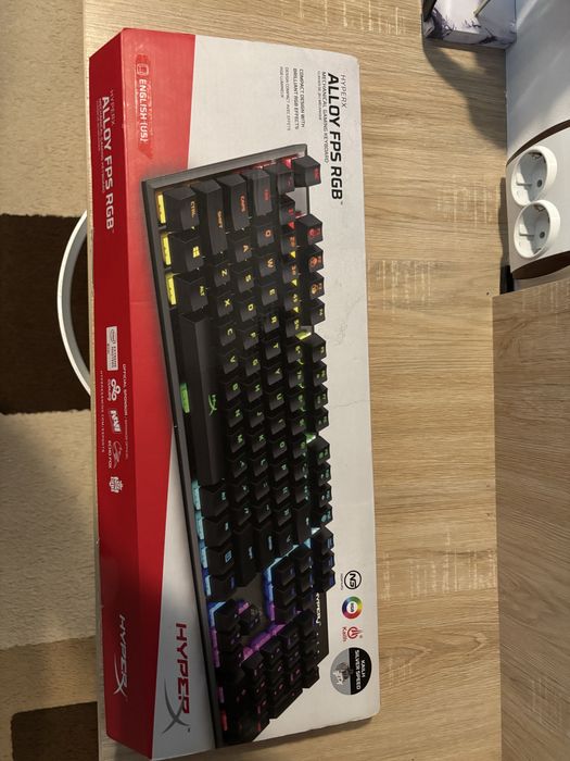 Tastatură HyperX Alloy FPS mecanică