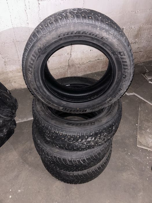 Tringle 215/60 R 16