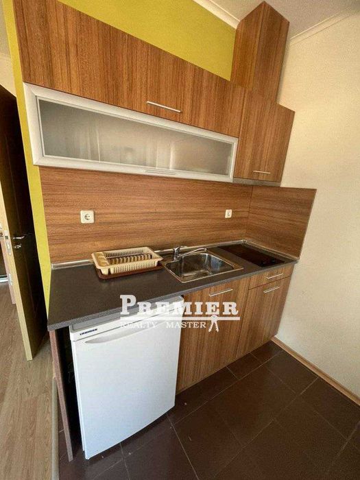Продава се Двустаен апартамент в к.к. Слънчев бряг - 58 кв.м за 1052 €/кв.м - Снимка #3