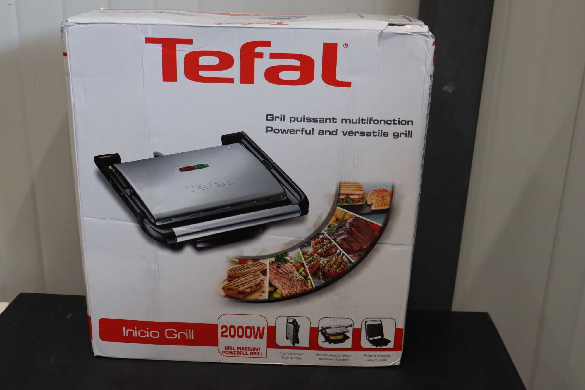 Скара Tefal Inicio - GC241D38, 2000W, незалепващо, оребрена, сребриста
