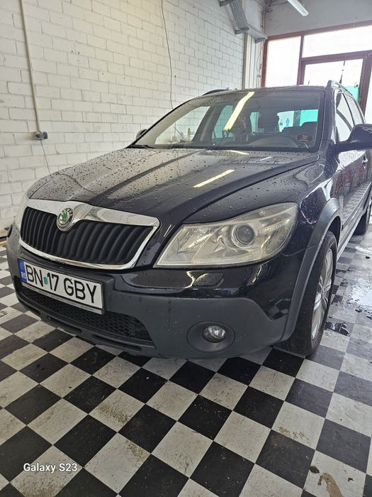 Se vinde skoda octavia scout 4x4 2011 cu revizie făcută la zii.