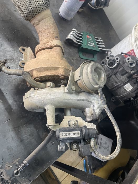 Turbina bmw x5 e53 3ld 218 cp. E60. Vacumatica