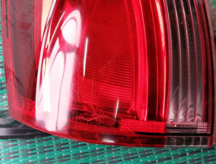 Десен стоп за Renault Clio 2013-2016 година.