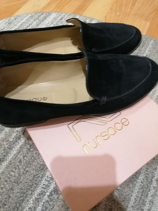 Продам лоферы, натуральная замша в отличном состояние. Нурсаче.