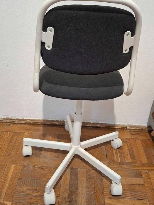 Scaun birou copii Ikea stare excelenta