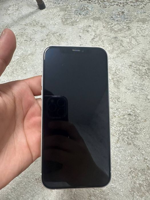 Iphone 12 125gb ideal