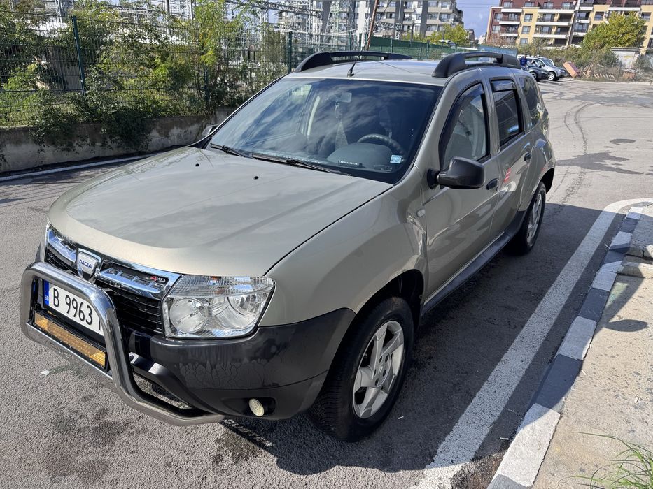 Dacia Duster 1.6I Газ/Бензин