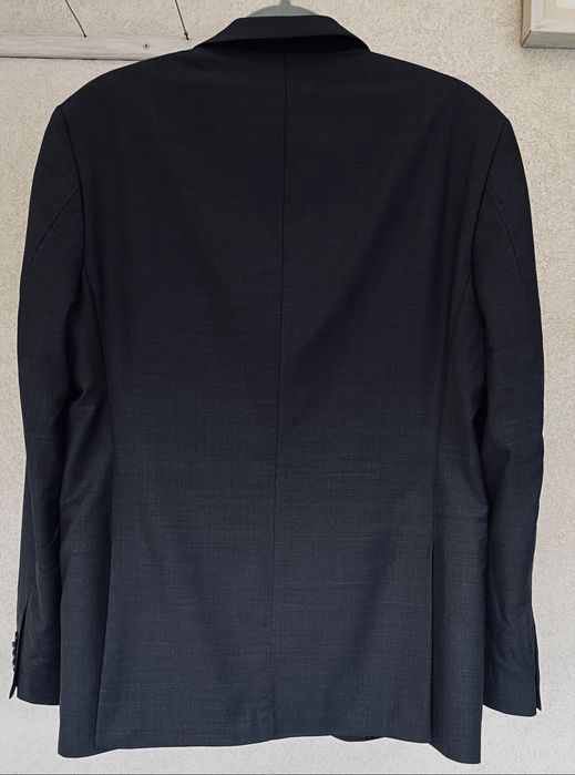 Сако Ermenegildo Zegna - ултра лукс и съвършен силует