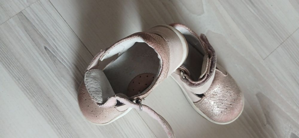 Pantofi piele, ortopedici nr 22