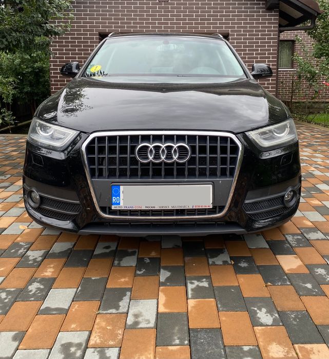 Vând Audi Q3 2.0 TDI Quattro S Tronic S line 2013