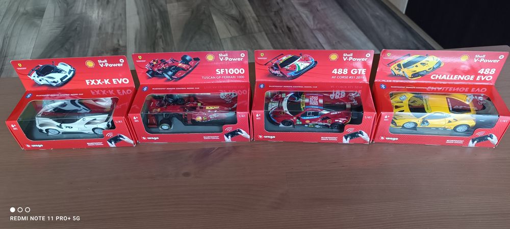 Колекция Ferrari Shell - Количките се управляват чрез bluetooth от тел