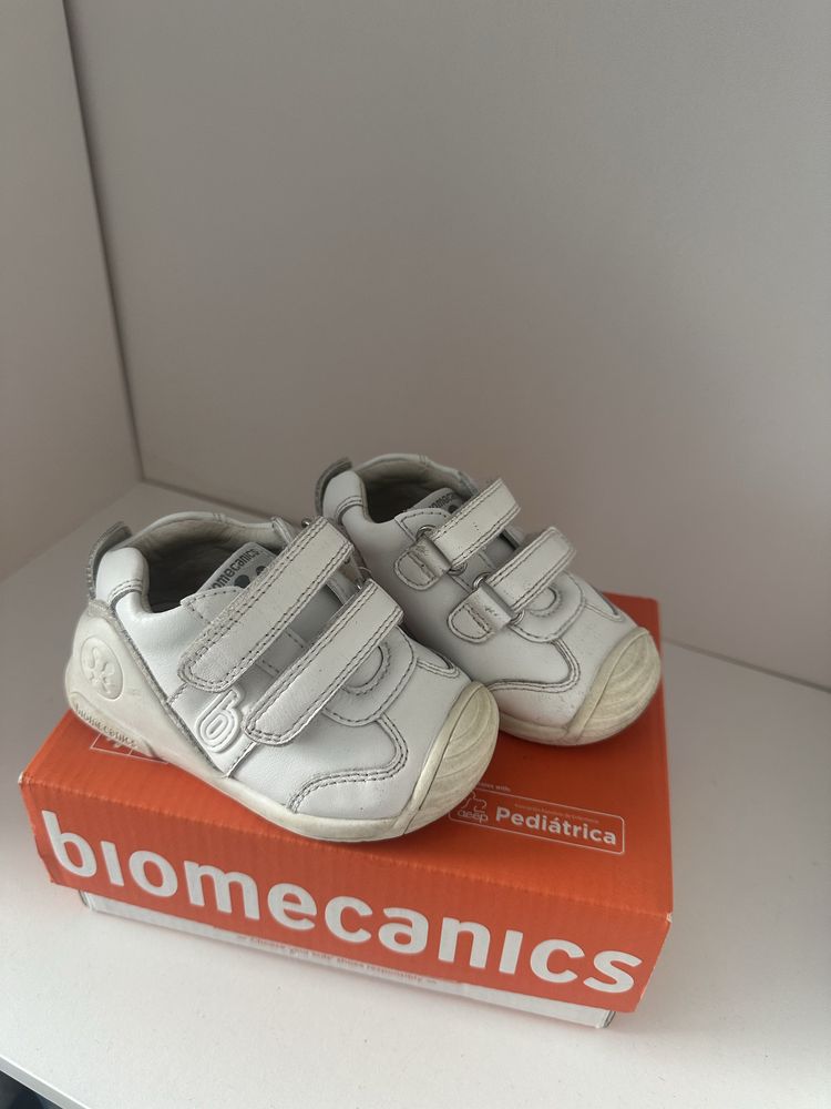 Обувки Biomecanics