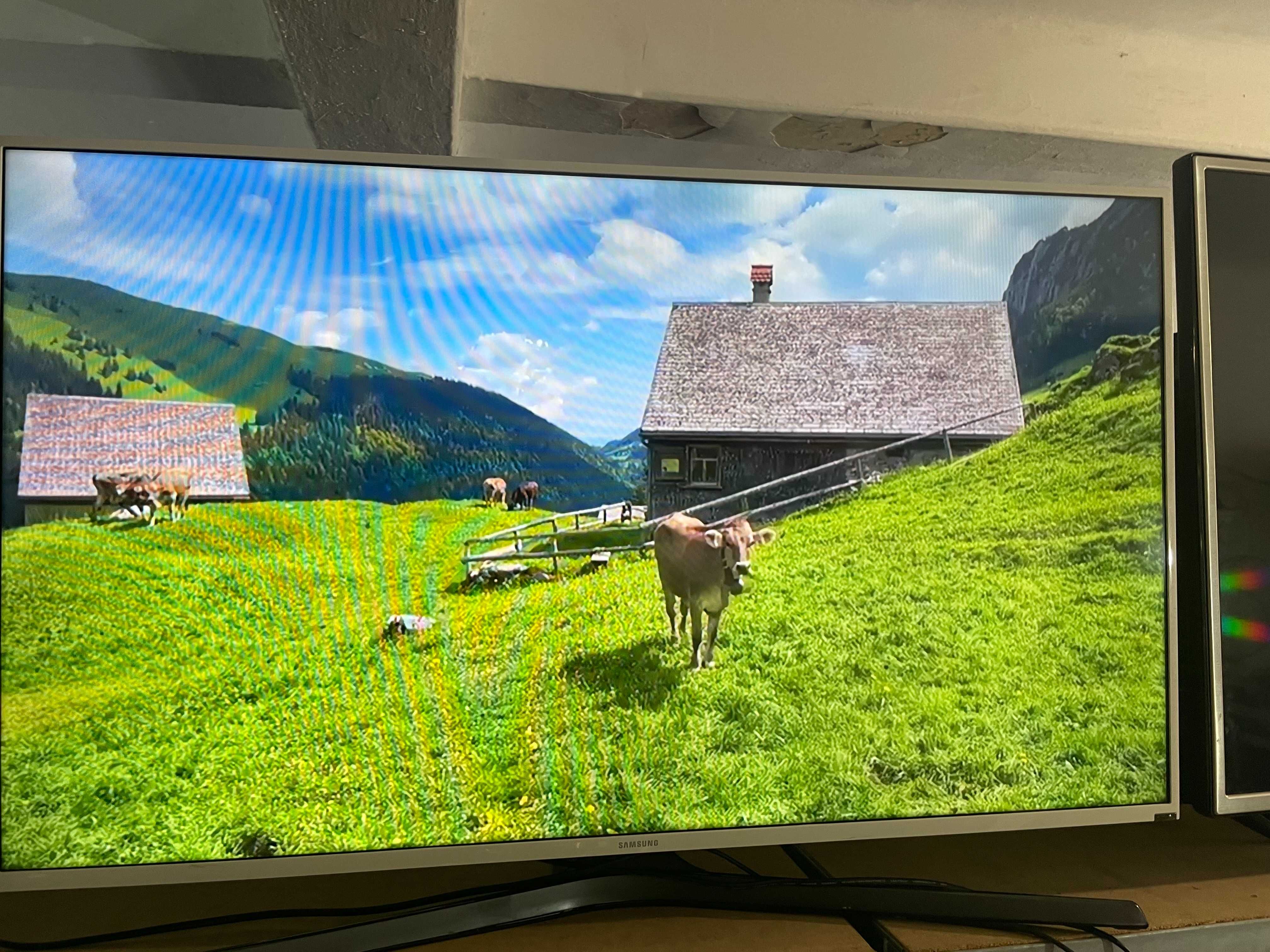 Televizor Smart FullHD 100Hz Samsung UE40H5515AK /102 cm Garantie 2 An