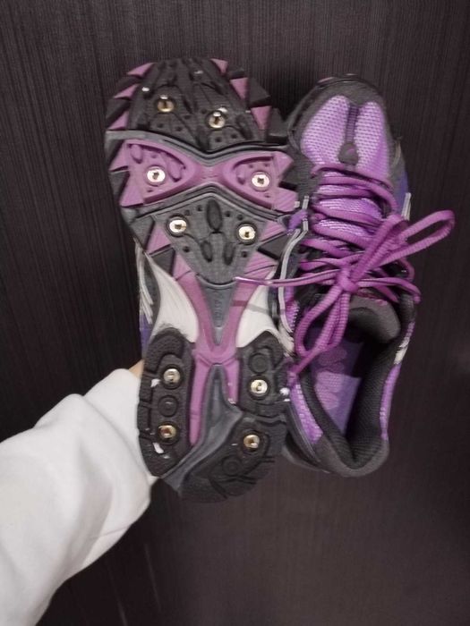 Оригинални туристически/планински обувки Asics 39.5