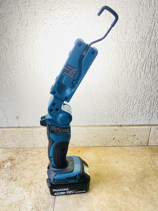 Makita lanterna led DML801