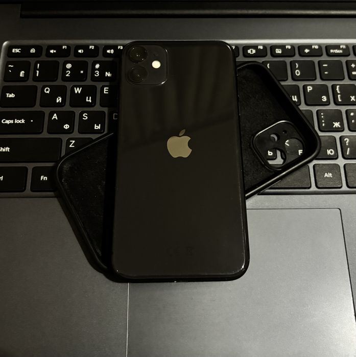 Продаю iPhone 11, 64гб, акб 73%