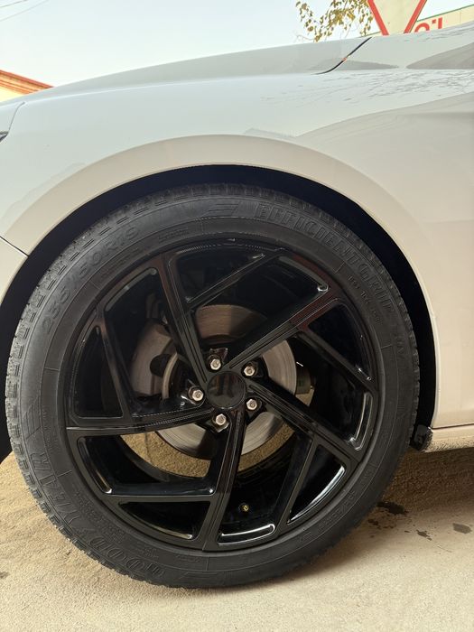 Продаются диски R19 в месте с балонами