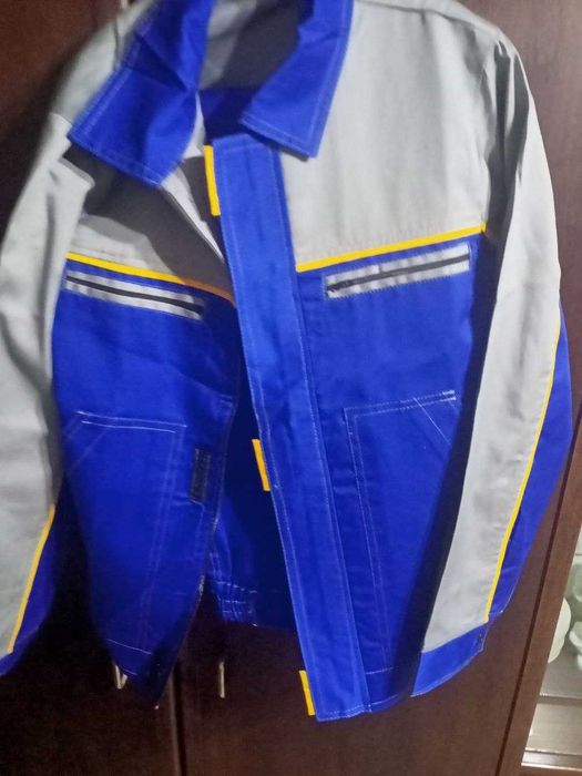 спец.форма. темносинего цвета.новая.