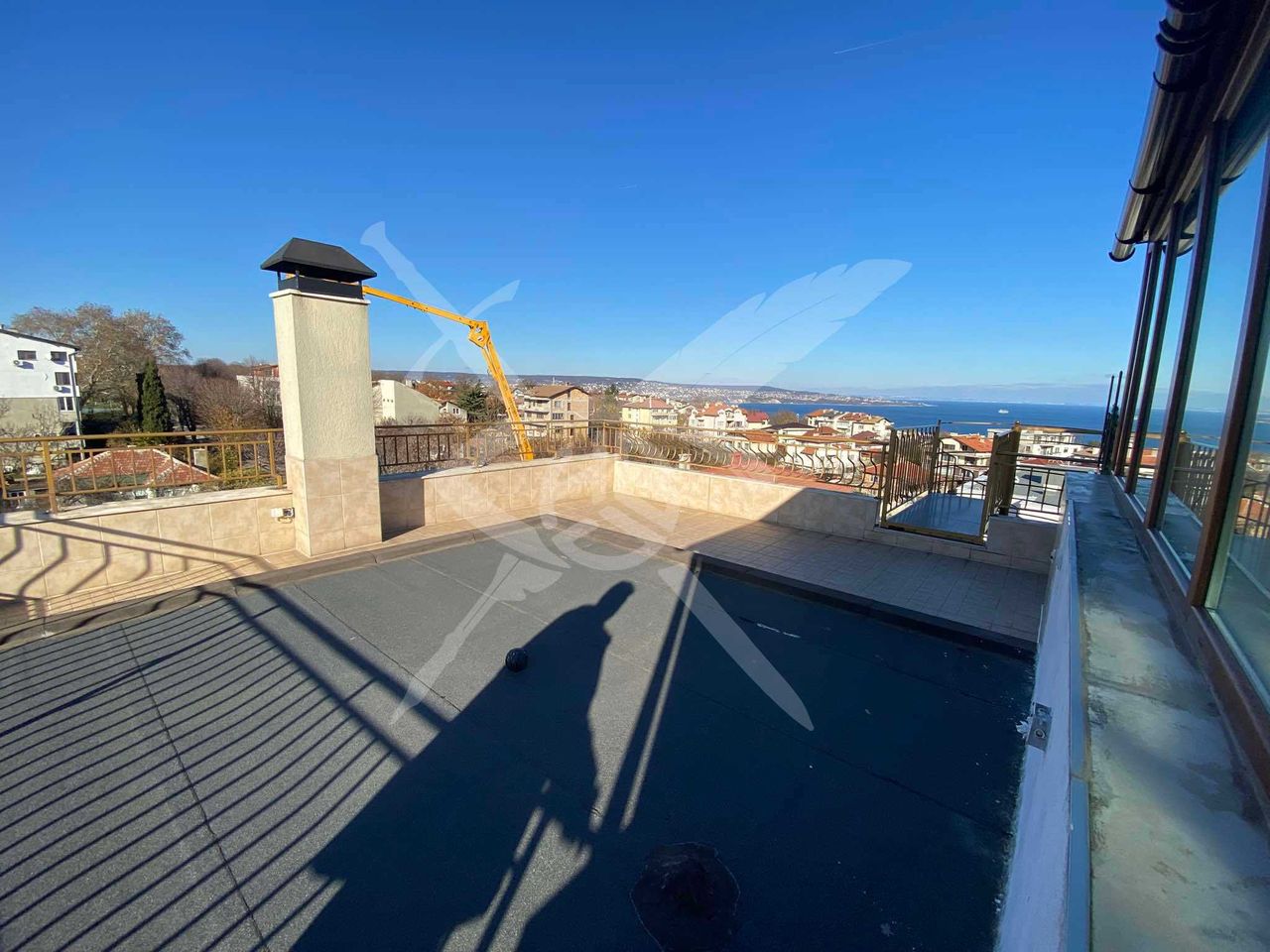 Продава се Тристаен апартамент в Варна, Галата - 161 кв.м за 1292 €/кв.м - Снимка #3