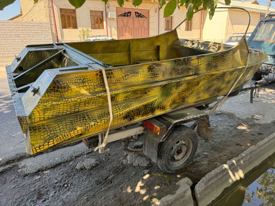 Продам лодку Неман 2