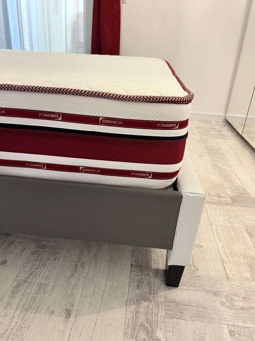 Pat de dormitor cu saltea